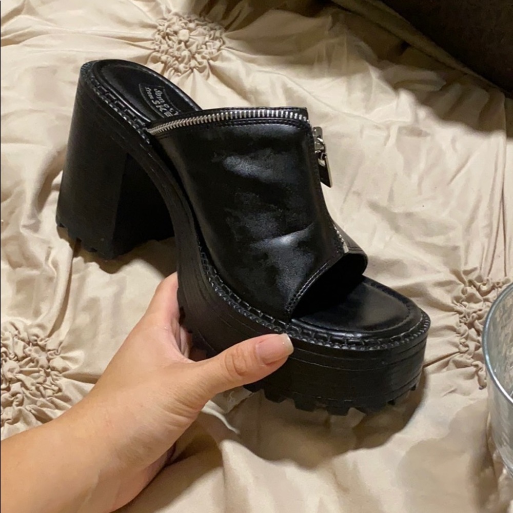 Heel sandals